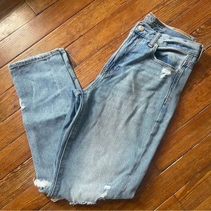 American Eagle Mom Jeans